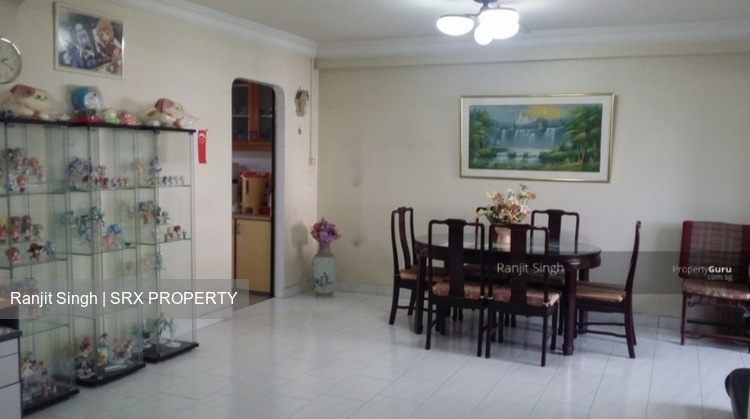 Yishun Avenue 4 thumbnail photo